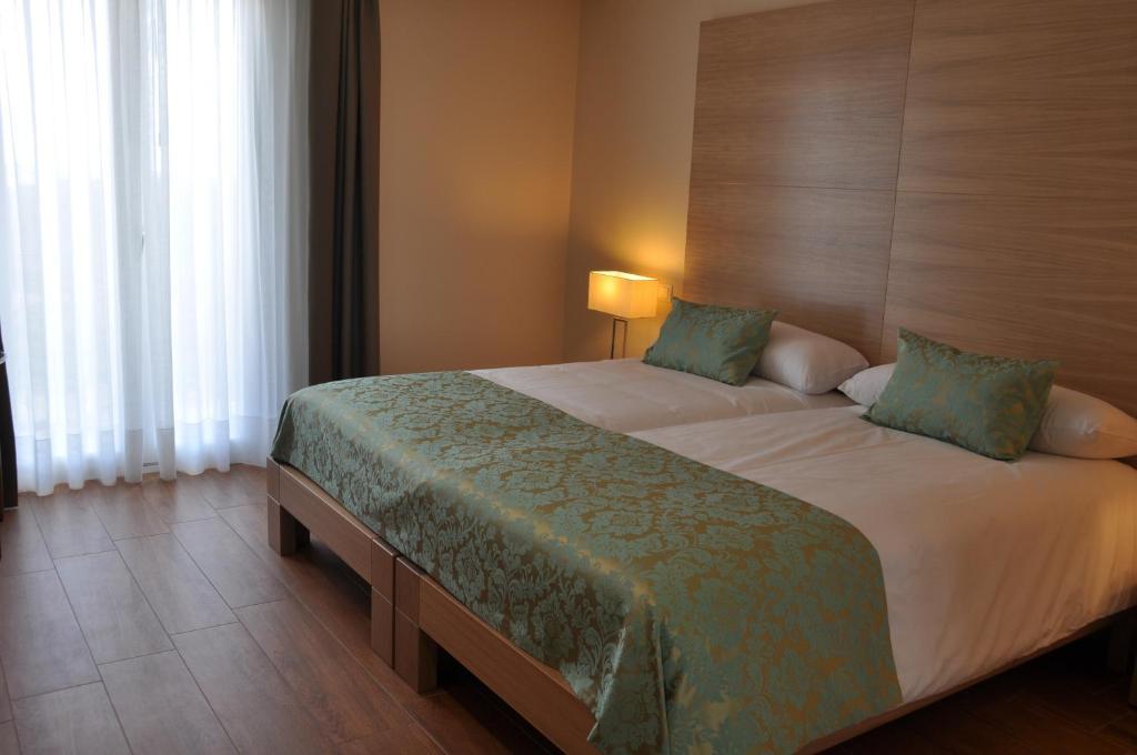 Hotel Medinasalim Medinaceli Zimmer foto
